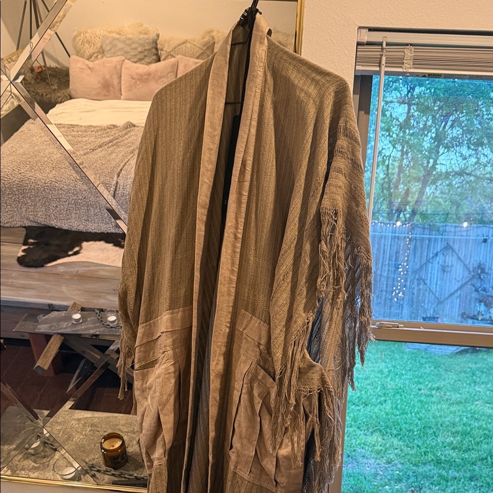 Men’s Beige Open Front Fringe Cardigan - Picture 6 of 8